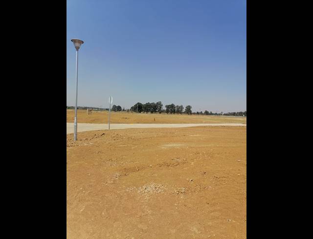 240M² VACANT LAND FOR SALE IN SHARON PARK